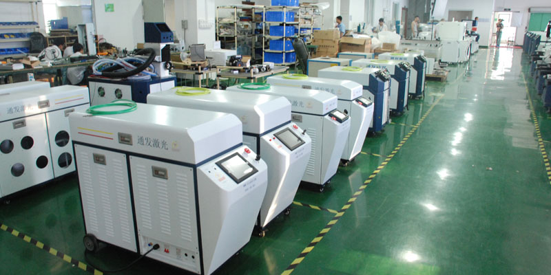 通發(fā)激光TFL-80PF<a href='http://www.lf12.com.cn/product/2.htm' class='text_a'>光纖<a href='http://www.lf12.com.cn' class='text_a'>激光焊接機</a></a>